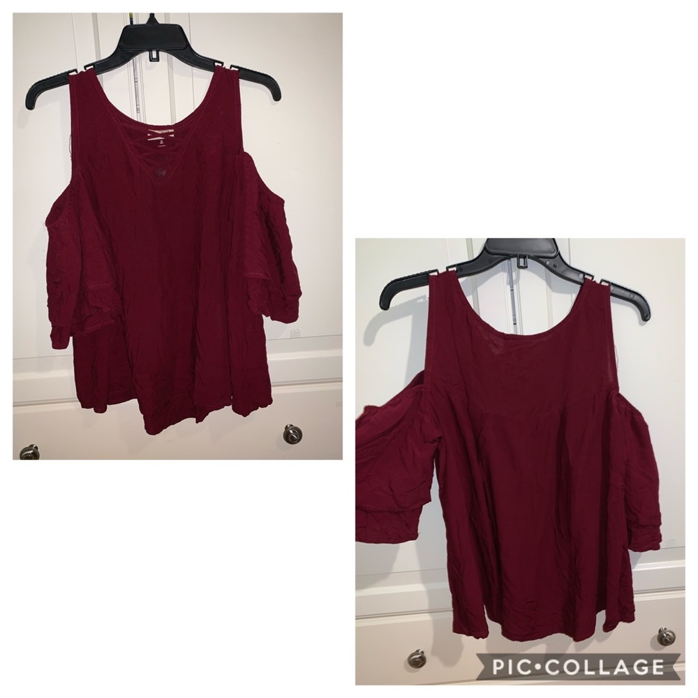 Cold shoulder top
